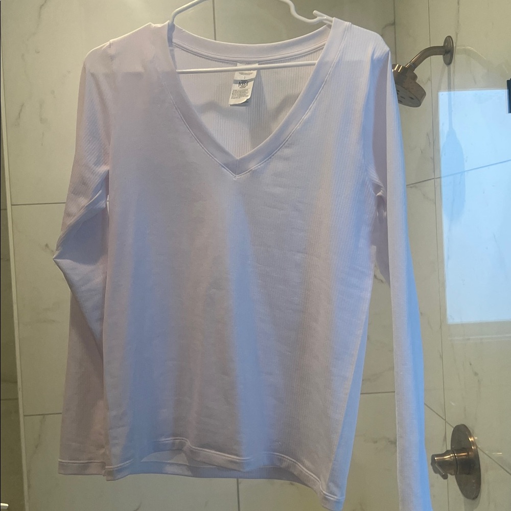 Athleta Renew Seamless Long Sleeve top White NWOT - Picture 3 of 4